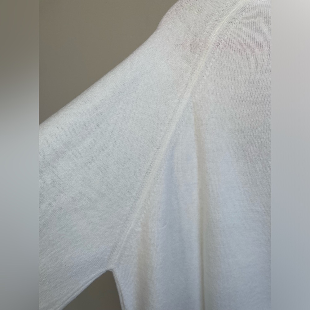 Dior Cream V-Neck Sweater - Picture 9 of 10